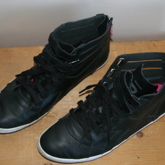 Reebok Hi-Tops - Picture 9 of 9